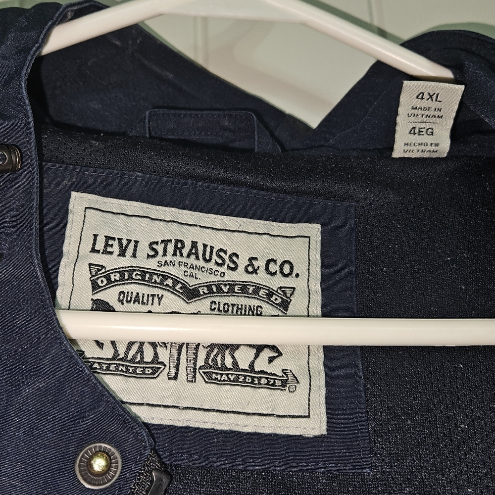 Levi's Hooded Jacket - Picture 4 of 9